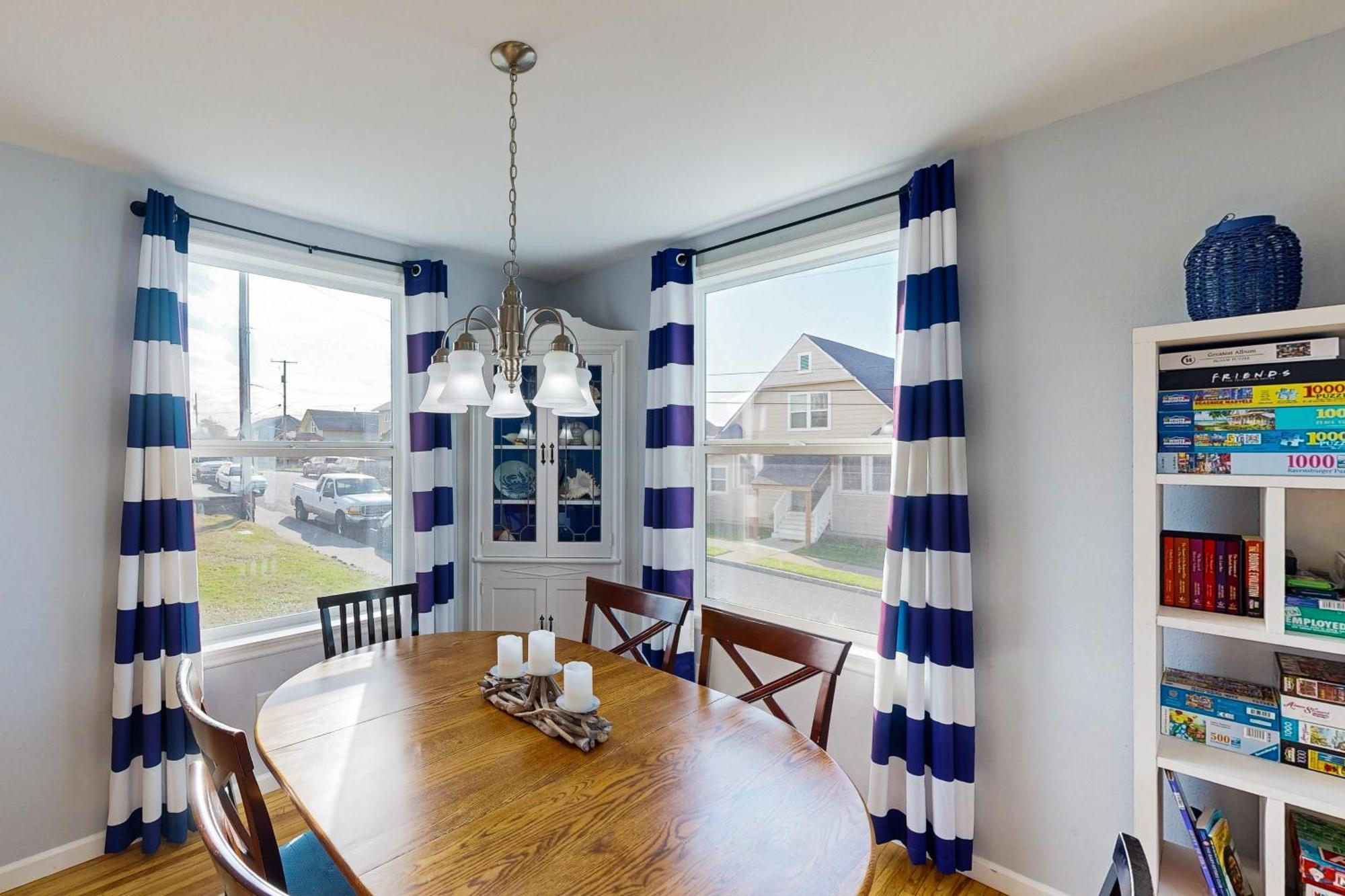 3 Bed 2 Bath Vacation Home In Newport Bagian luar foto